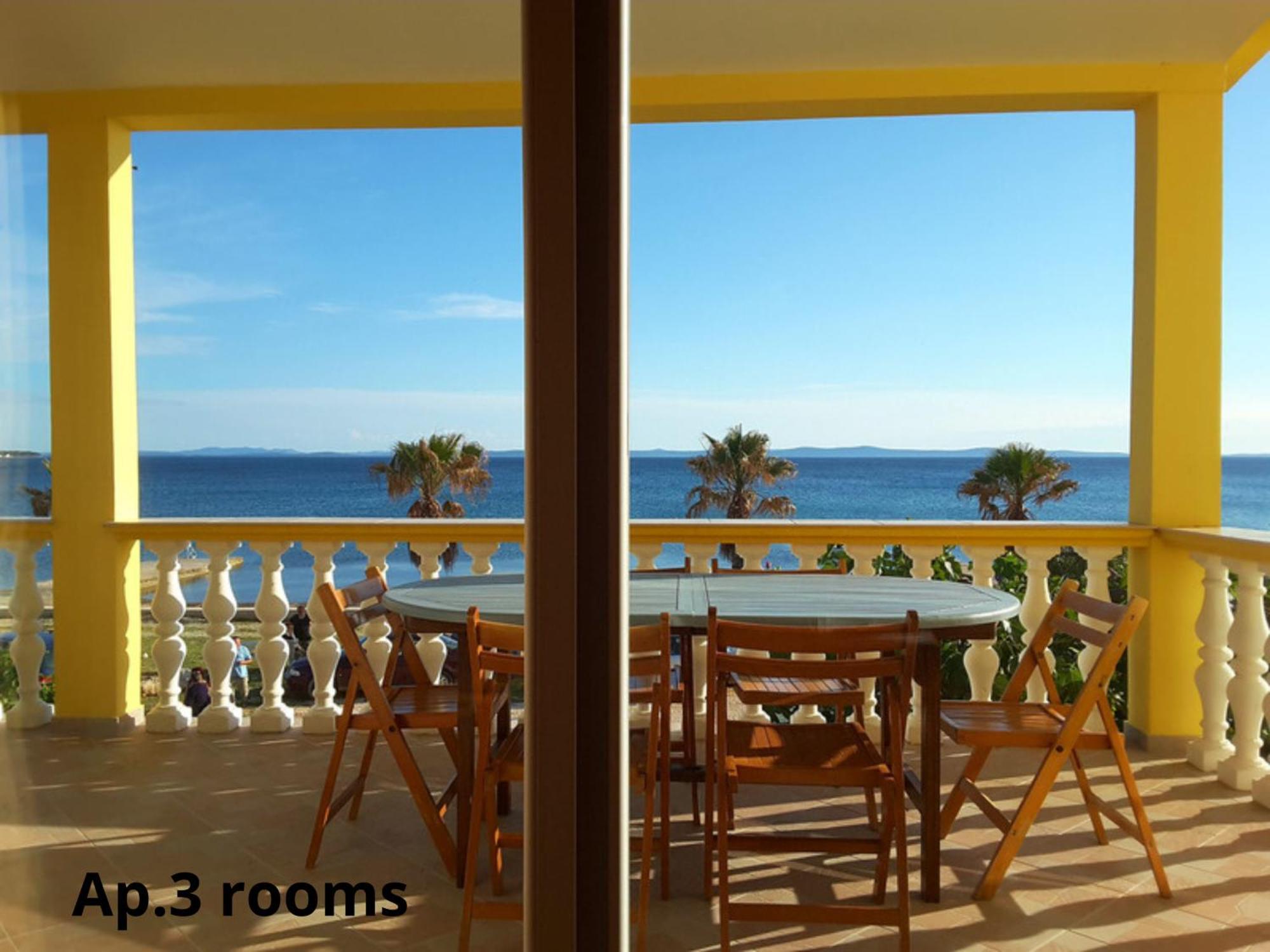 Deby Beach House Вир Екстериор снимка